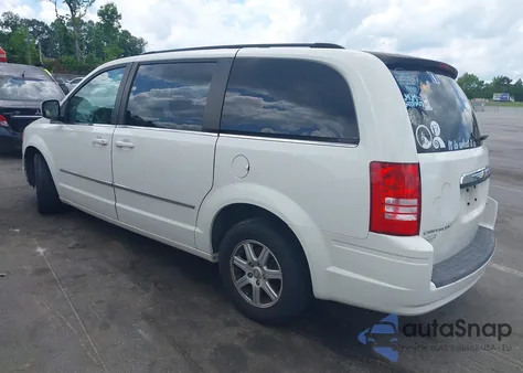 2010 Chrysler Town & Country Touring из США, поврежденный, VIN 2A4RR5D19AR266065